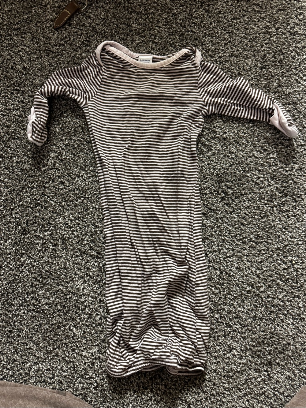 Source Unknown Black & White Striped Long Sleeve Bodysuit